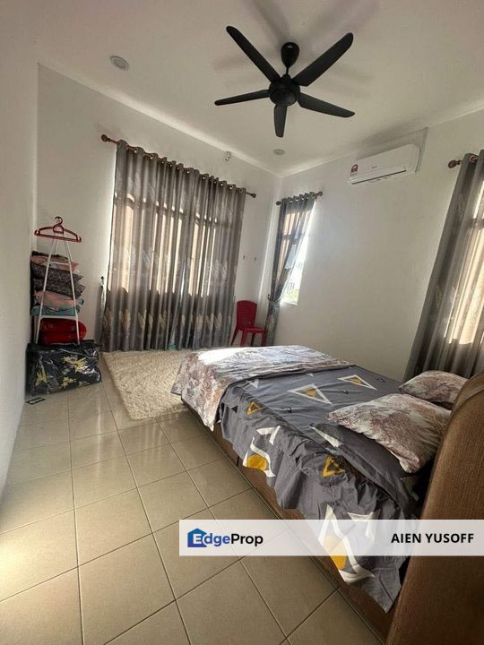 Semi D Taman Puteri Makmur Jaya near to Pantai Hiburan, Pahang, 