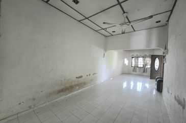 Teres Setingkat Seberang Balok near to Gebeng