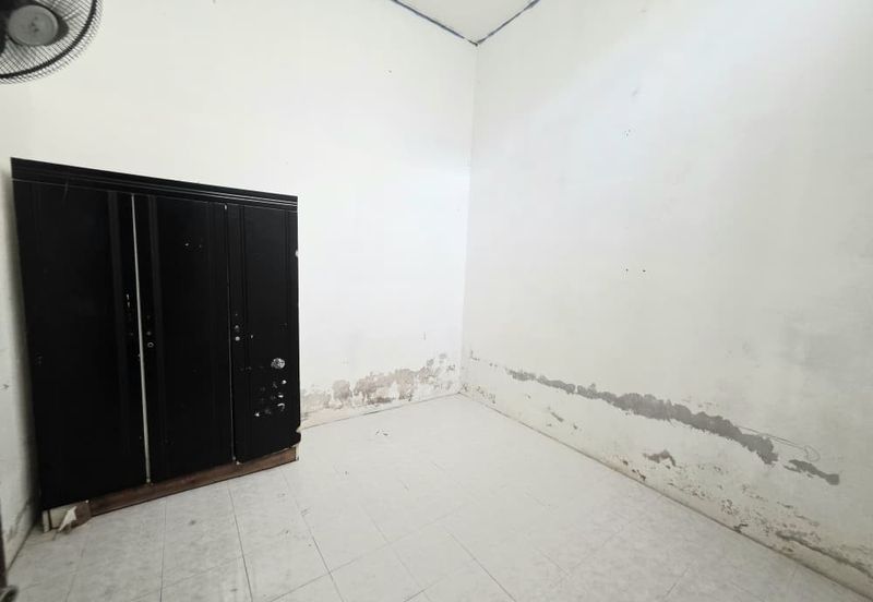 Teres Setingkat Seberang Balok near to Gebeng