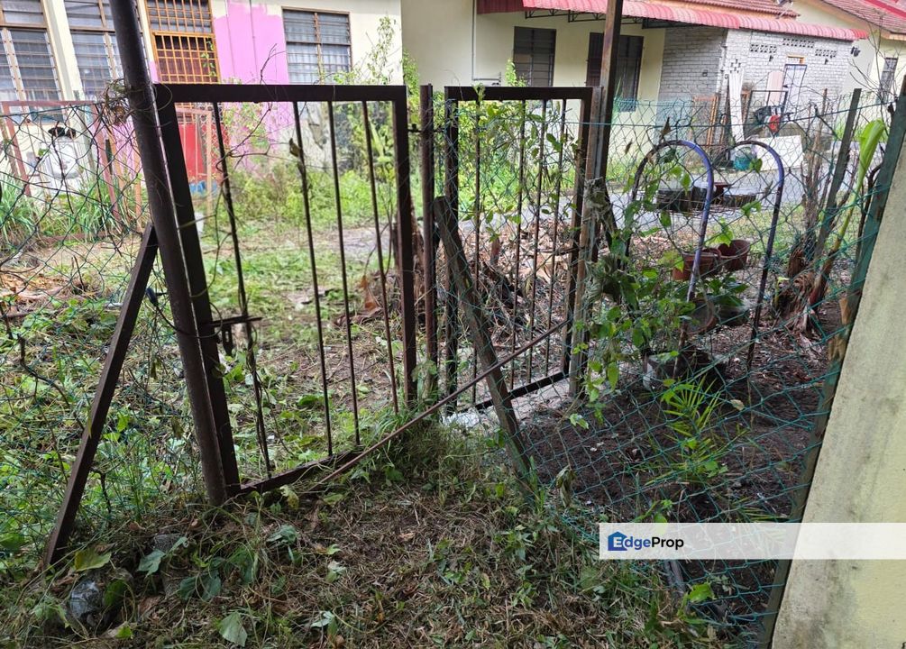 TERES SETINGKAT DI TAMAN BATOR HARMONI JELAWAT BACHOK
, Kelantan, Bachok
