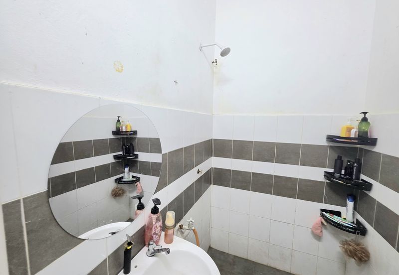 TAMAN DAHLIA (PECAHAN LOT 5597)