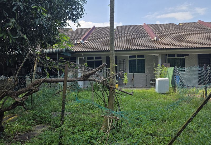 TAMAN DAHLIA (PECAHAN LOT 5597)