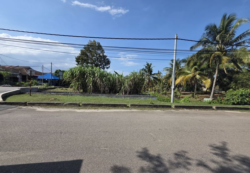 TAMAN DAHLIA (PECAHAN LOT 5597)