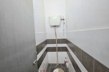 TAMAN DAHLIA (PECAHAN LOT 5597)