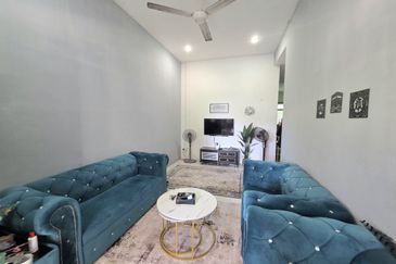 TAMAN DAHLIA (PECAHAN LOT 5597)