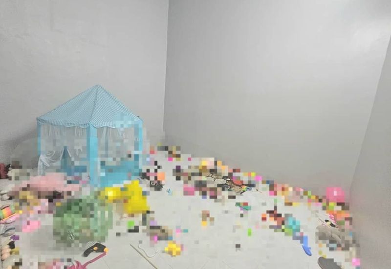 Teres Setingkat Taman Gudang Rasau Kuantan
(Sebelah KUIPSAS)
