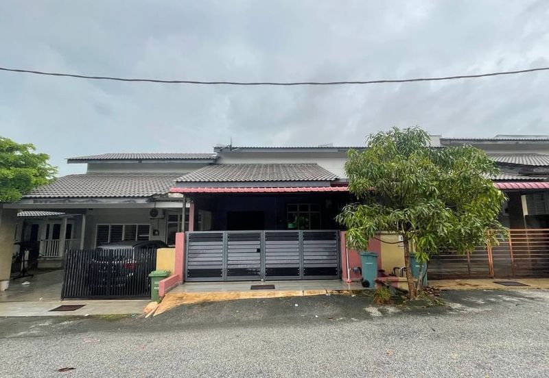 TERES TAMAN PSJ SG KARANG, KUANTAN UNTUK DIJUAL (Partially Furnished + Extend + Porch Fully Tile) 