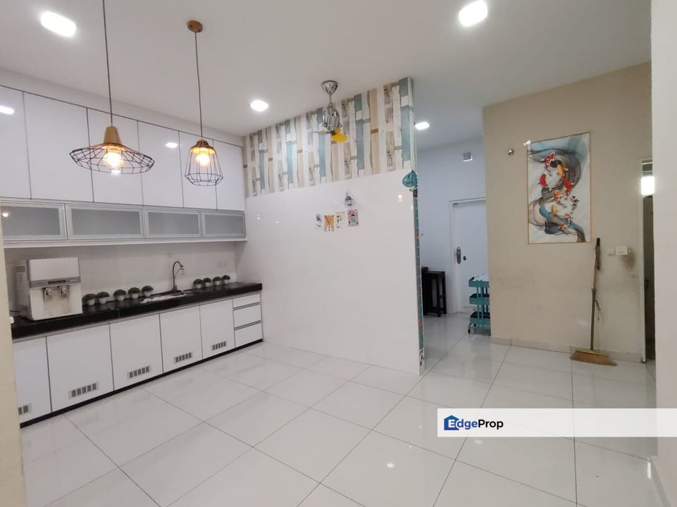 Facing Open> SemiD MAHKOTA HEIGHT (Phase 1) Kuantan, Pahang, Kuantan