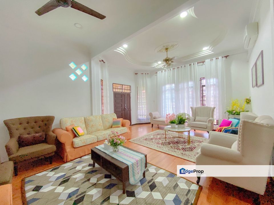 [𝐵𝐸𝐿𝑂𝑊 𝑀𝐴𝑅𝐾𝐸𝑇 𝑉𝐴𝐿𝑈𝐸]
𝟏 𝐔𝐍𝐈𝐓 𝐑𝐔𝐌𝐀𝐇 𝐁𝐀𝐍𝐆𝐋𝐎 
𝟏 𝐓𝐈𝐍𝐆𝐊𝐀𝐓 𝐃𝐈 
𝐏𝐀𝐃𝐀𝐍𝐆 𝐌𝐈𝐃𝐈𝐍,
𝐓𝐄𝐑𝐄𝐍𝐆𝐆𝐀𝐍𝐔, Terengganu, Kuala Terengganu