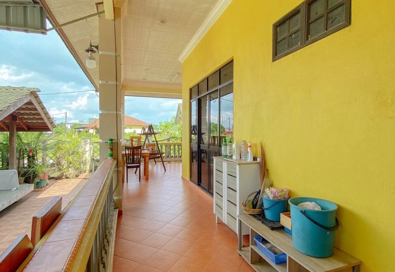 Kampung Padang Midin