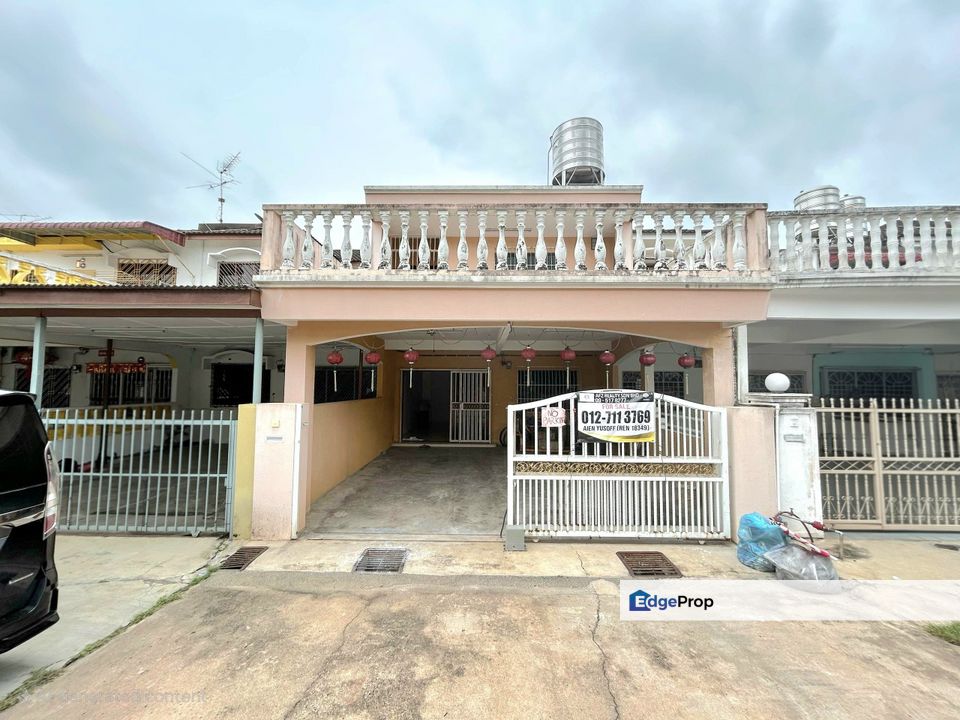 Rumah Teres 2 tingkat
utk dijual di Taman Sri Layang, 
Mentakab Pahang, Pahang, Mentakab