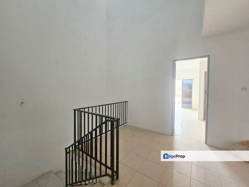 [RUMAH BARU] TERES 2 TINGKAT TAMAN MAWAR INDAH, TRIANG PAHANG
, Pahang, Triang