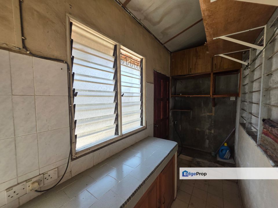 <Facing Open dan Dekat Masjid>

Teres Setingkat Seberang Balok, Balok, Pahang, Balok