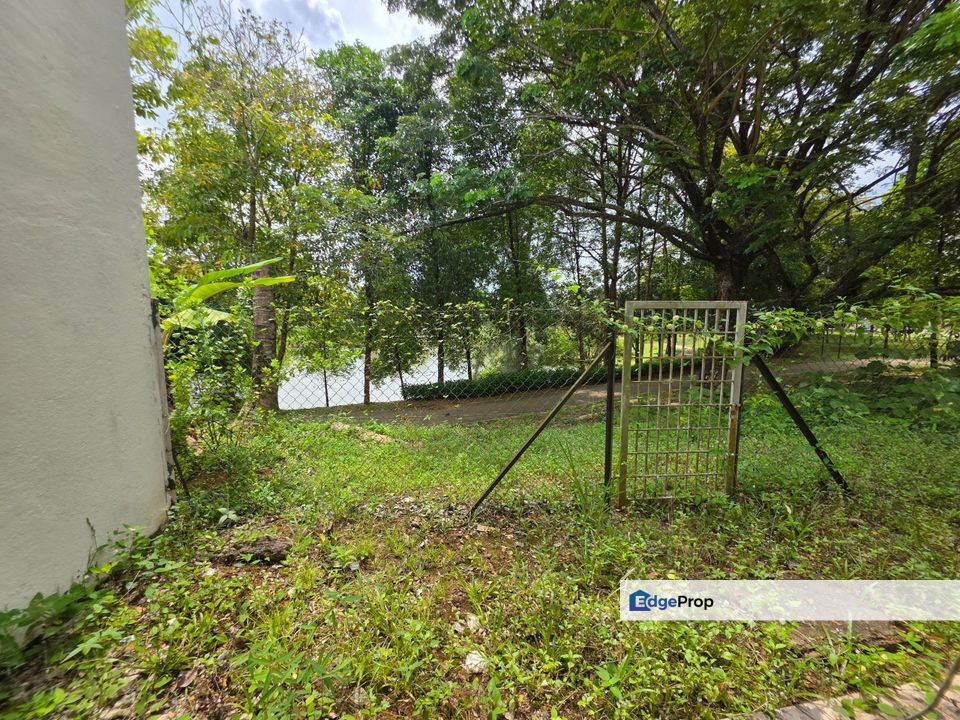 <Dekat Tasek> 
SEMI D 2 TINGKAT P1 KOTASAS , Pahang, Kuantan