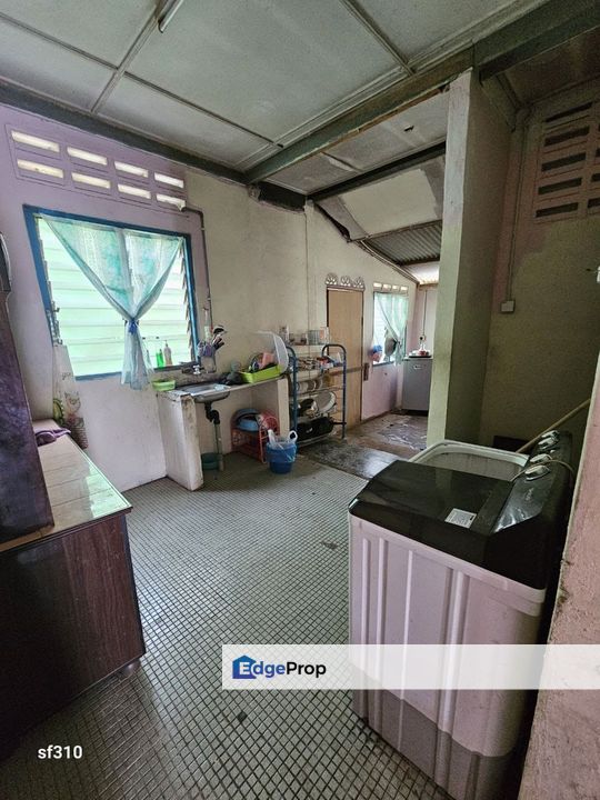 Banglo Desa Teratai Muadzam Shah Untuk Dijual, Pahang, Muadzam Shah