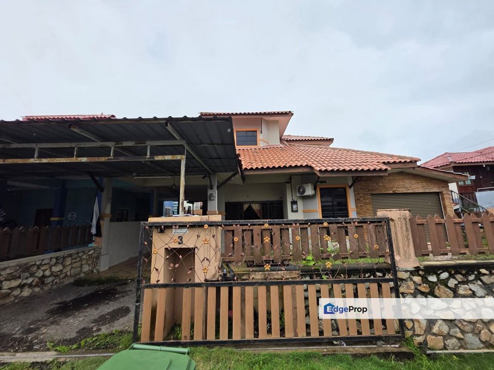 Semi-D setingkat Setengah Taman Jengka Mahkota,Bandar Pusat Jengka, Pahang, Maran Mengkarak