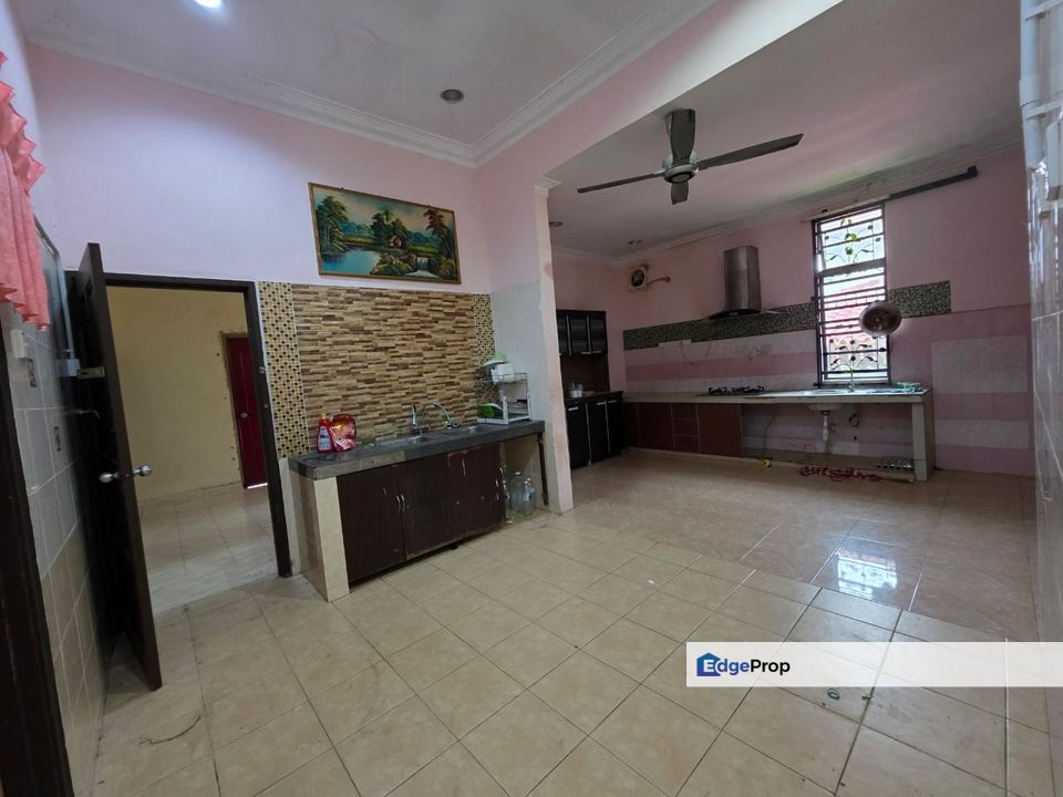 Semi-D setingkat Setengah Taman Jengka Mahkota,Bandar Pusat Jengka, Pahang, Maran Mengkarak