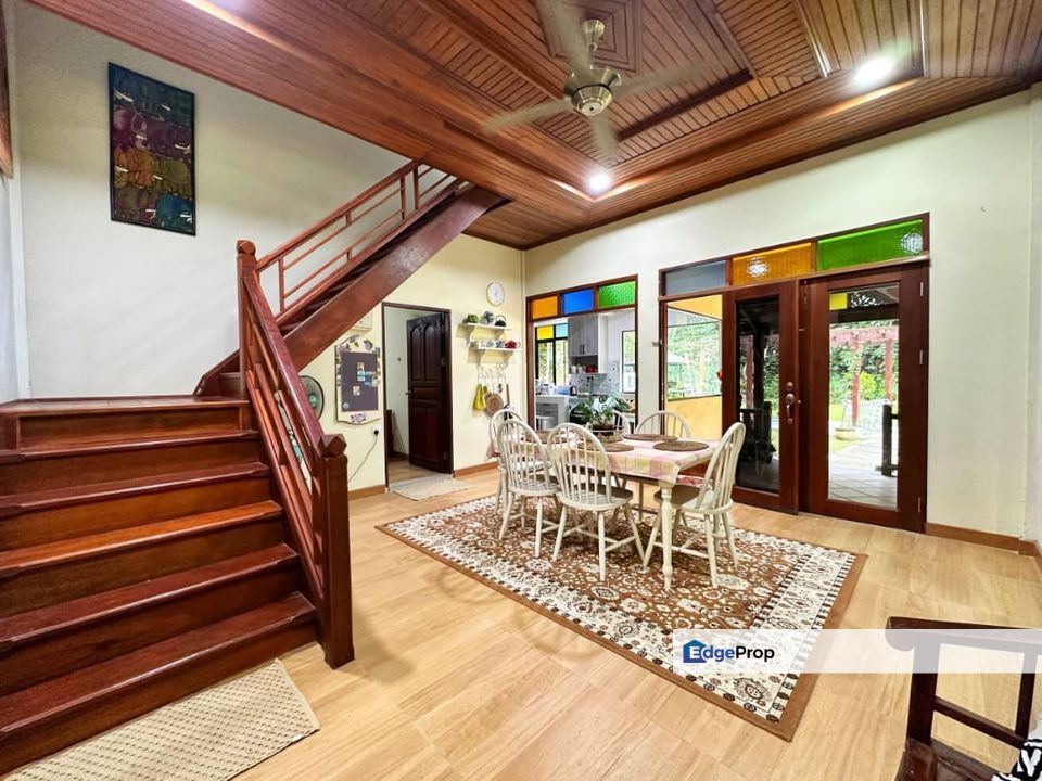 Exclusive Bungalow Double Storey 
Concept modern tradisional style , Pahang, Bentong