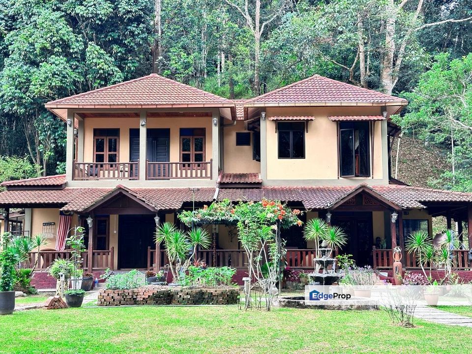 Exclusive Bungalow Double Storey 
Concept modern tradisional style , Pahang, Bentong