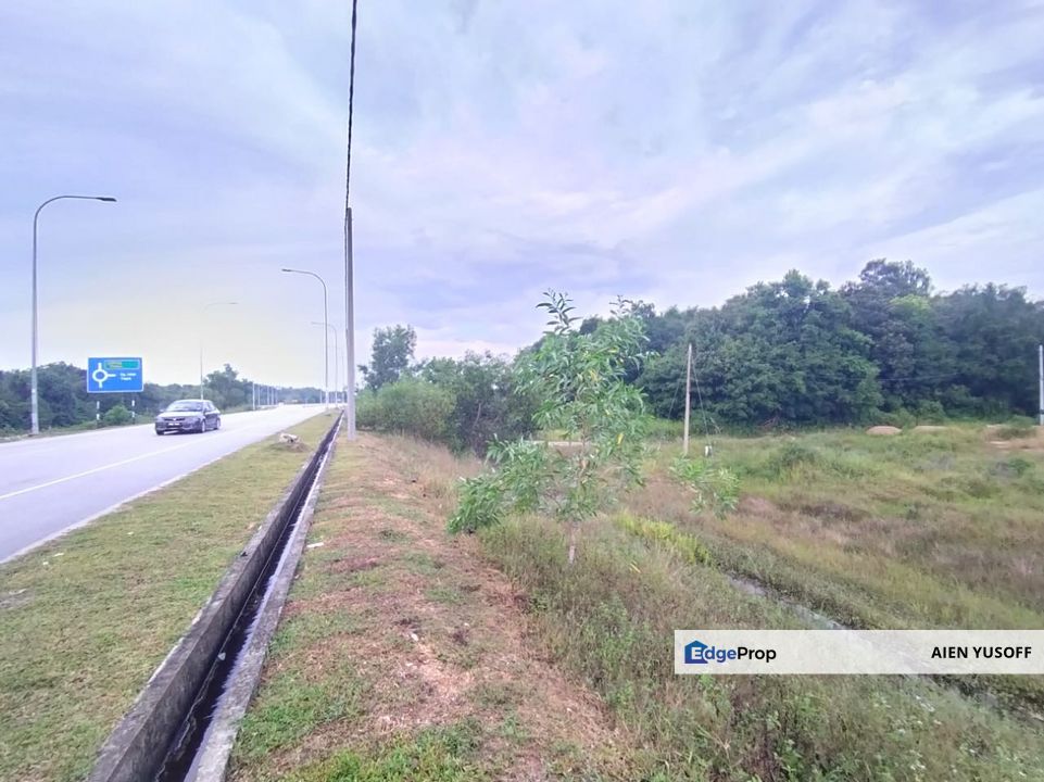 WTS
5 Lot Tanah Banglo Jalan Tegak 1, Mukim Kuala Pahang., Pahang, Pekan