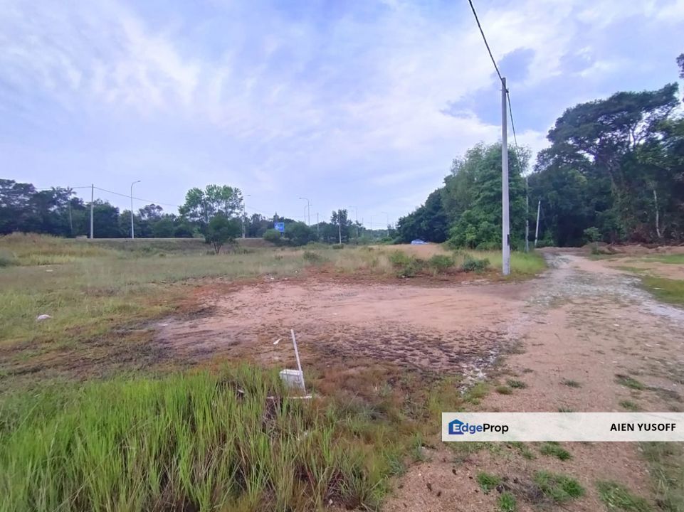 WTS
5 Lot Tanah Banglo Jalan Tegak 1, Mukim Kuala Pahang., Pahang, Pekan