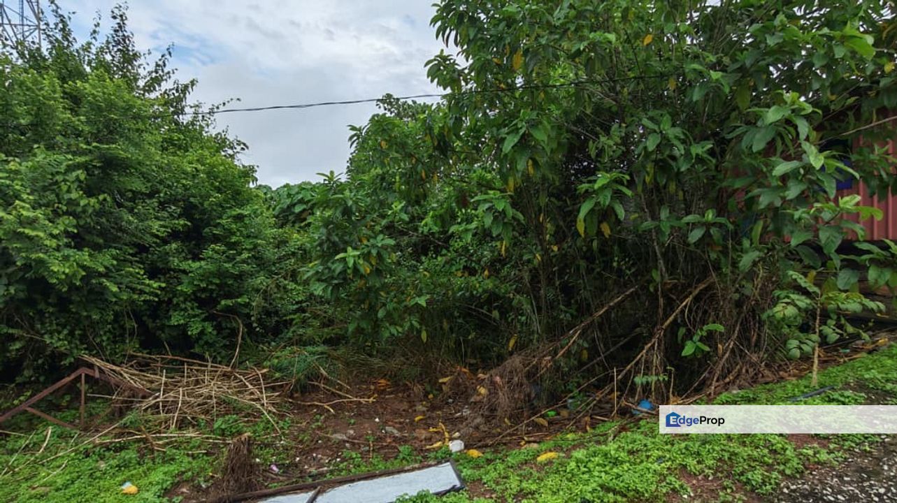 Tanah Lot Bangunan berhadapan Hospital Sultan Haji Ahmad Shah, Temerloh. , Pahang, Temerloh