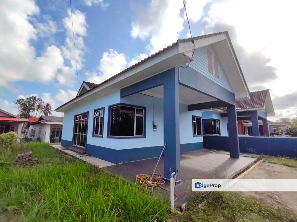 2 Unit Rumah Semi-D Setingkat Di Pulau Kerengga, Rhu Muda, Marang, Terengganu, Marang
