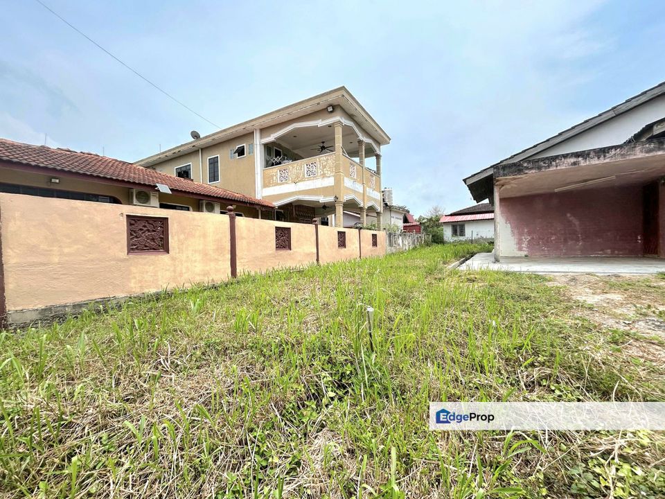 Corner Unit Tnh Lot Banglo Setingkat Taman Sagumpas 1 untuk dijual, Pahang, Mentakab