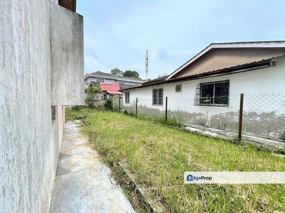 Corner Unit Tnh Lot Banglo Setingkat Taman Sagumpas 1 untuk dijual, Pahang, Mentakab