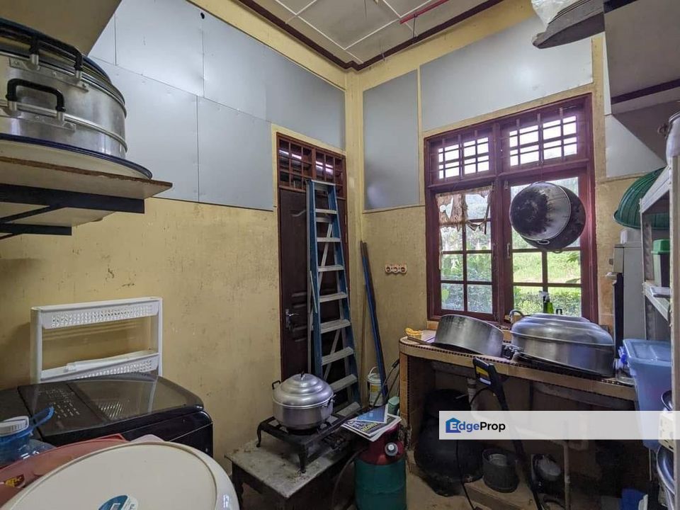 Rumah Banglo Setingkat  Di Taman Chendering Utama Sebelah Istana Syarqiyyah Untuk Dijual, Terengganu, Kuala Terengganu