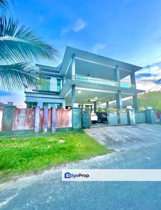 Banglo Mewah Dua Tingkat Binjai Kemaman 
(Belakang Pejabat Dun Air Putih), Terengganu, Kemaman