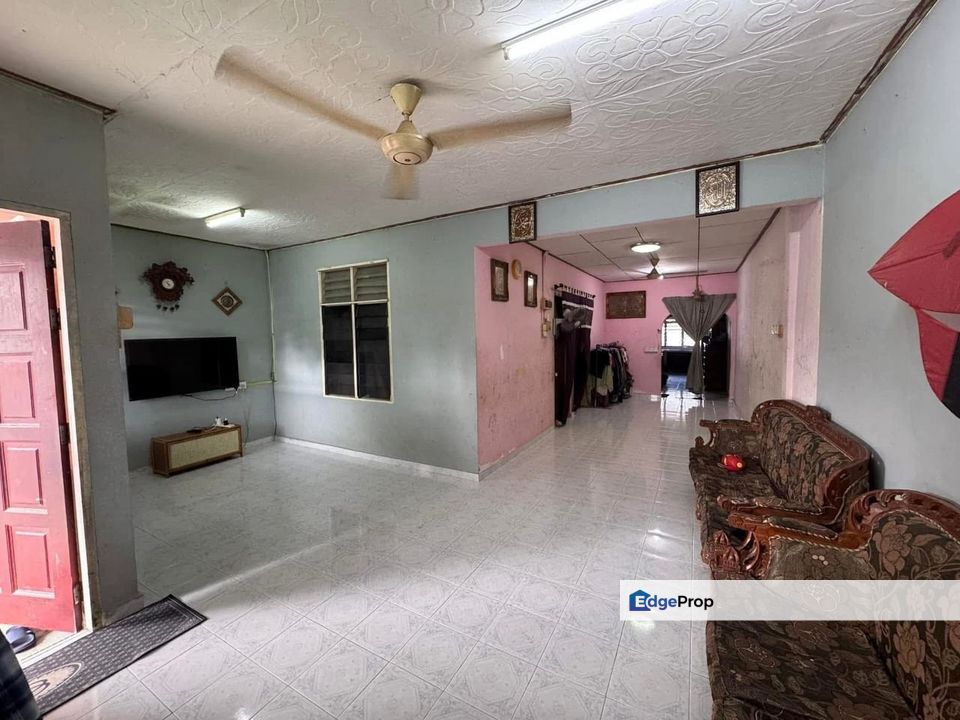 Rumah Teres Setingkat Di Taman Safiah Murni,Bukit Payong,Marang Terengganu, Terengganu, Marang