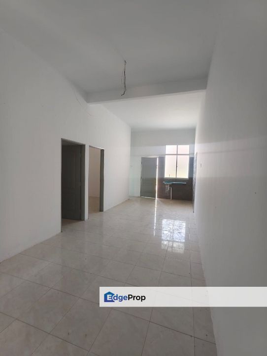 Teres Setingkat Di Taman Kenari
Seberang Temerloh Pahang, Pahang, Temerloh