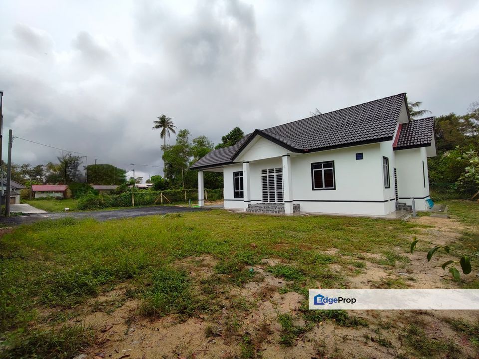 Rumah Banglo Setingkat Bersebelahan Airport Di Kg Telaga Batin, Kuala Nerus,Terengganu
, Terengganu, Kuala Terengganu