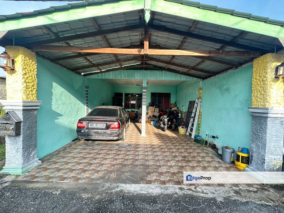 Rumah Teres Setingkat di Taman Cerang Guling,Durian Guling,Marang, Terengganu, Marang