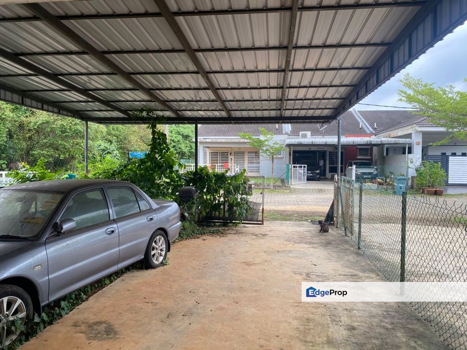 Teres Setingkat di Azalea Precint 2, Kotasas,Kuantan, Pahang, Kuantan