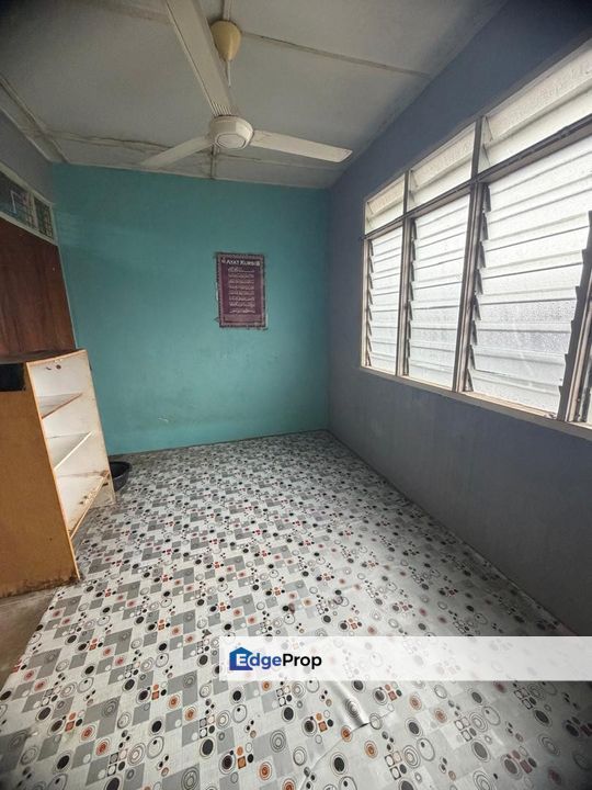 Teres 2 Tingkat low cost di Taman Mat Kilau  Jerantut , Pahang, Jerantut