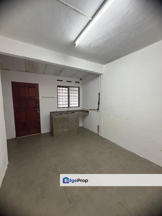 Teres 2 Tingkat low cost di Taman Mat Kilau  Jerantut , Pahang, Jerantut