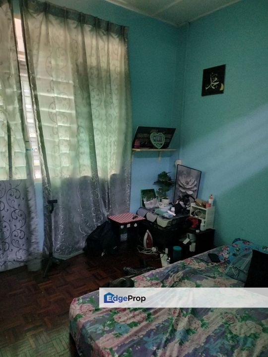 Teres 2 Tingkat Low Cost Di Taman Mat Kilau Jerantut (Partly Renovation), Pahang, Jerantut