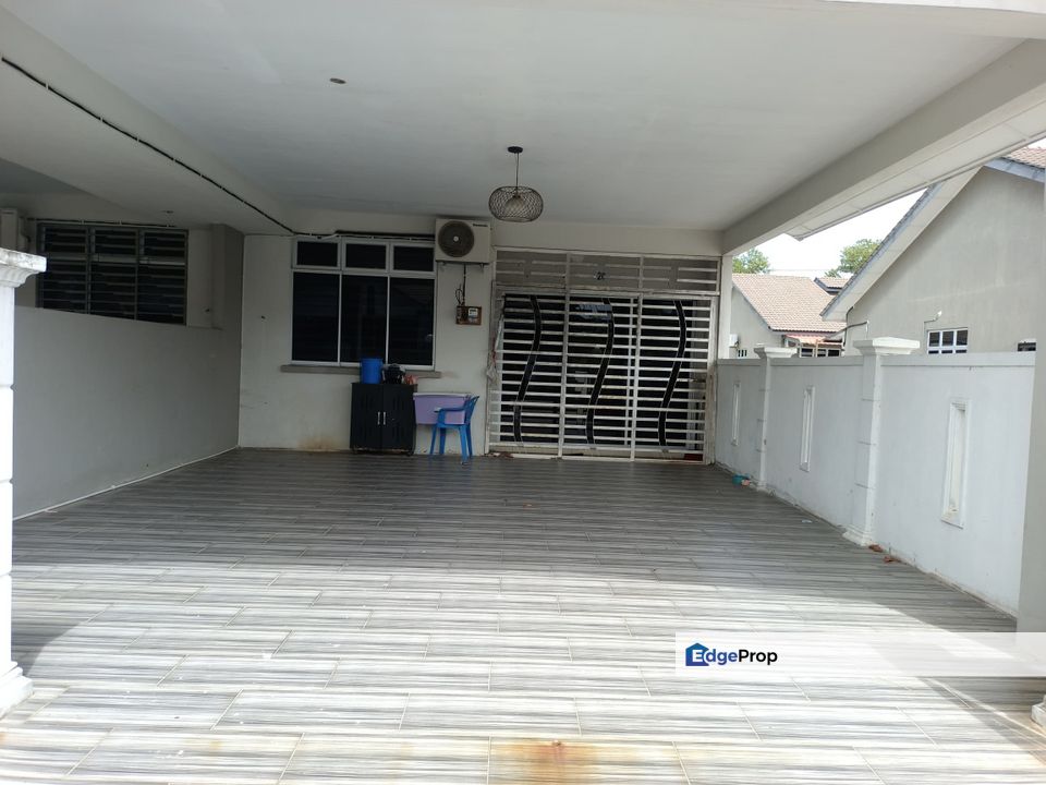 Endlot Teres Setingkat di Taman  Rendang Ixora Pekan Pahang [extended & kitchen cabinet], Pahang, Pekan