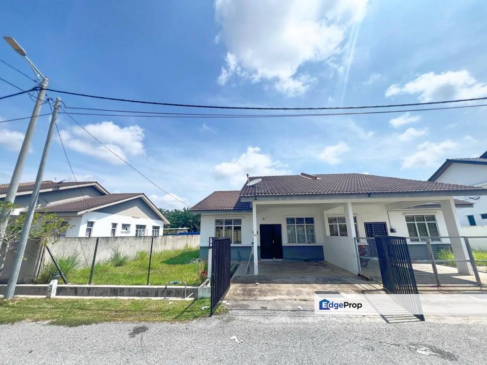 Semi Detached Setingkat Tanah Luas Di Taman Jasmin Jaya, Triang ,Pahang, Pahang, Triang