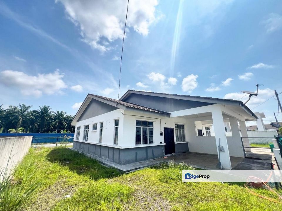 Semi Detached Setingkat Tanah Luas Di Taman Jasmin Jaya, Triang ,Pahang, Pahang, Triang