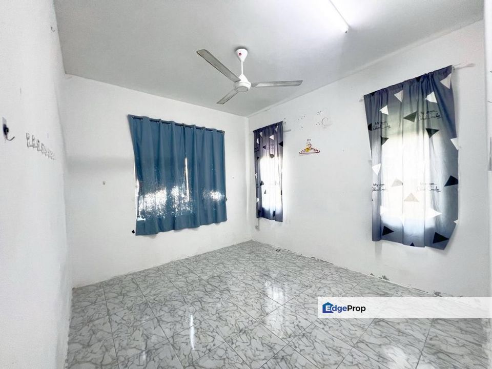 Semi Detached Setingkat Tanah Luas Di Taman Jasmin Jaya, Triang ,Pahang, Pahang, Triang
