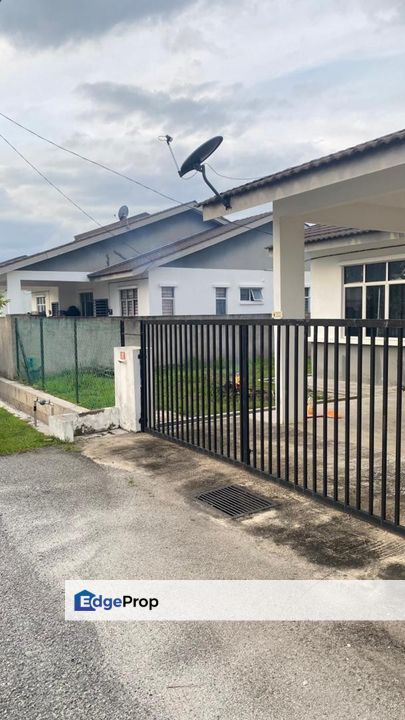 Semi-D Prima Luas & Cantik Di Triang Jaya,Bera,Pahang, Pahang, Bera