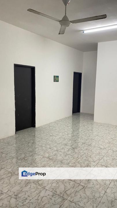 Semi-D Prima Luas & Cantik Di Triang Jaya,Bera,Pahang, Pahang, Bera