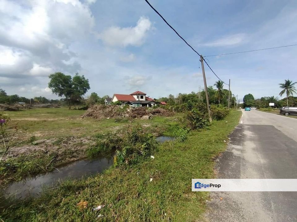 Tanah Lot Banglo Berhampiran Kemudahan Di Kampung Bukit Palas,Cherating,Kuantan Pahang, Pahang, Kuantan