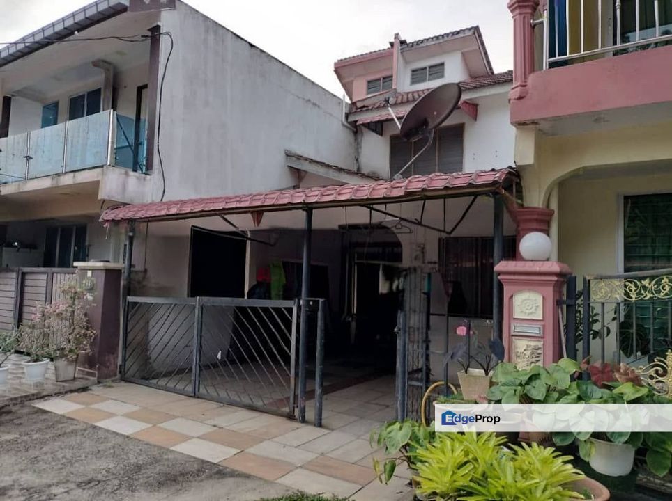 Teres 2 Tingkat Partly Renovation Di Taman Wira Jerantut, Pahang, Jerantut