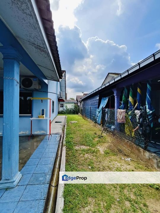 Semi-D Setingkat Facing Open Di Taman Sri Inderapura, Kuantan, Pahang, Kuantan