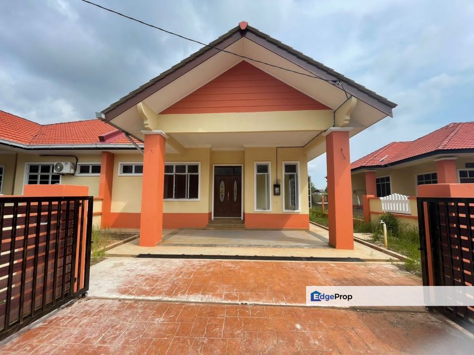 Semi D Setingkat Di Kampung Kubang Ikan, KualaTerengganu, Terengganu, Kuala Terengganu