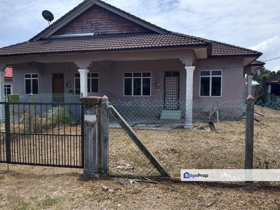 Semi D Setingkat Lokasi strategik Di Kg Sura Tengah, Dungun , Terengganu, Dungun